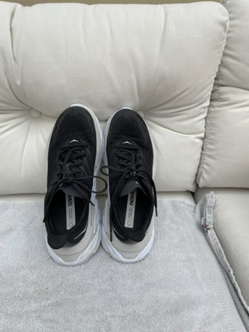 Women's Hoka Sneakers in size 8.5, Color is black - Picture 3 of 4